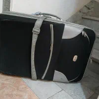 چمدان برزنتی|کیف، کفش، کمربند|همدان, |دیوار