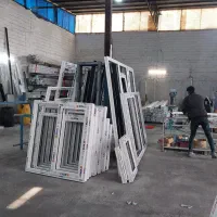 استخدام کار آموز برای تولید پنجره upvc