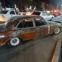 پژو۵۰۴مدل۱۹۷۸با پنوماتیک|خودرو کلاسیک|پاکدشت, پاکدشت (مامازند)|دیوار