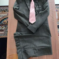 کت وشلوار