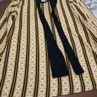 لباس|لباس|کرج, شهرک جهان‌نما|دیوار