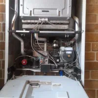 تعمیرات تخصصی انواع پکیج شوفاژ بخاری شومینه کل قم|خدمات پیشه و مهارت|قم, انسجام|دیوار