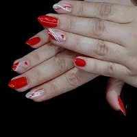 آف ویژه مدل کاشت ناخن فقط ۲۰۰ تومن|خدمات آرایشگری و زیبایی|رشت, پاستوریزه|دیوار