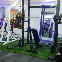 باشگاه بدنسازی جاروکش