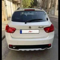 کوییک Rمدل ۱۴۰۲ سفید مشکی