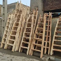 نردبان دسته بیل میخ چوبی