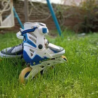 دو عدد اسکیت