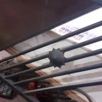 تخت یکنفره اهنی باتشک ۲۵۰۰دومیلیون وپانصد