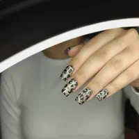 آموزش لاین ناخن(سطح پیشرفته)