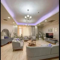 ۵۵ متری شیک غرق نور  قدرالسهم دار  زیر قیمت فوری