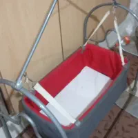 ننو تخت هم داره یعنی هم ننو میشه هم تخت