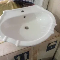 روشویی و پایه