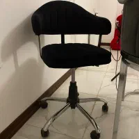 میز و دو عدد صندلی نو|آرایشگاه و سالن‌های زیبایی|قرچک, شهرک الحدید|دیوار