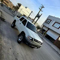 تویوتا هایلوکس