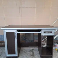 میز کامپیوتر و تحریر