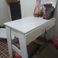 میز و صندلی