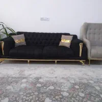 مبلمان ۸نفره راحتی با۳عدد میز عسلی فلزی