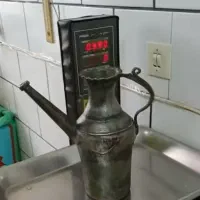 هاونگ برنجی دسته دار قدیمی|ظروف سرو و پذیرایی|مراغه, |دیوار