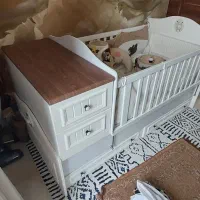 تخت کودک به همراه آکسسوری