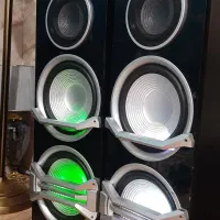 باندخانگی ونوس اصل4ساب۱۰اینچ زلزله صداصاف صاف|سیستم صوتی خانگی|سنقر, |دیوار