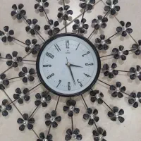 ساعت دیواری فلزی
