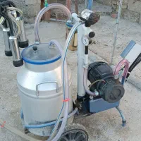 دستگاه شیردوش