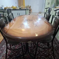 میز ناهار خوری