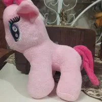 عروسک|اسباب‌‌بازی|زنجان, |دیوار