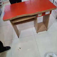 میز تحریر کامپیوتر