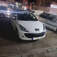 ۲۰۷ تیو فایو مدل ۴۰۳بیست تا کار|خودرو سواری و وانت|همدان, |دیوار