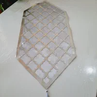 تعدادی کالای تزئینی و دکوری و رانر|صنایع دستی و سایر لوازم تزئینی|شیراز, شریف‌آباد|دیوار
