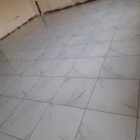 شاگرد کاشیکار نیازمندم