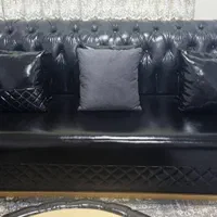 ست مبل ۸ نفره چرم مشکی و طلائی شیک قیمت ۷۰ میلیون|مبلمان خانگی و میز عسلی|بندرعباس, |دیوار