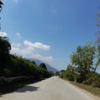 ۲۱۰متر زمین چالوس میانده