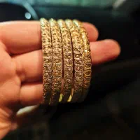 ۵۰ گرم طلا به تابلو