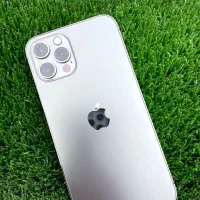 آیفون ۱۲پرو ۲۵۶گیگ رم۶ zza