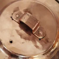 قابلمه مسی|ظروف پخت‌وپز|قم, قلعه کامکار|دیوار