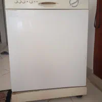 ماشین ظرفشویی