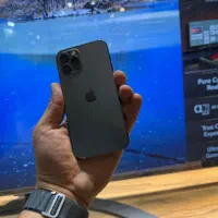 اپل iPhone 12 Pro با حافظهٔ ۲۵۶ گیگابایت