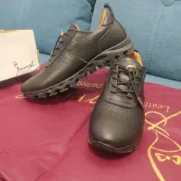 کفش اسپرت تمام چرم طبیعی سایز۳۸