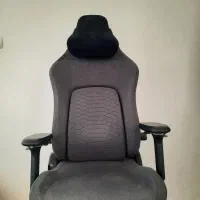 صندلی ریزر iskur v2 fabric