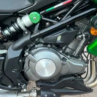 بنلی 300|موتورسیکلت|اندیشه, اندیشه فاز ۳|دیوار