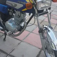 هندا ۱۲۵ مدل ۹۳ عروسک