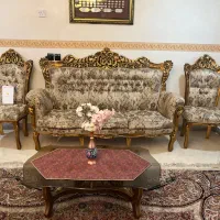 مبل سلطنتی به همراه میز وسط و عسلی|مبلمان خانگی و میز عسلی|اهواز, ۲۴ متری|دیوار