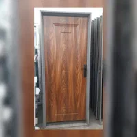 درب اتاقی با کوم/ لت خالی