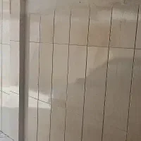 یک عدد تخت نوزاد