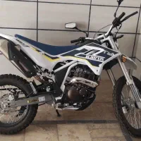 موتور تریل 200