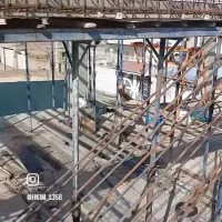 کارگر کار بلد آرماتور بند