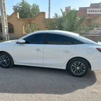 ام جی ۵