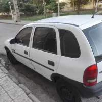 اپل کورسا ۱۹۹۴ سفید